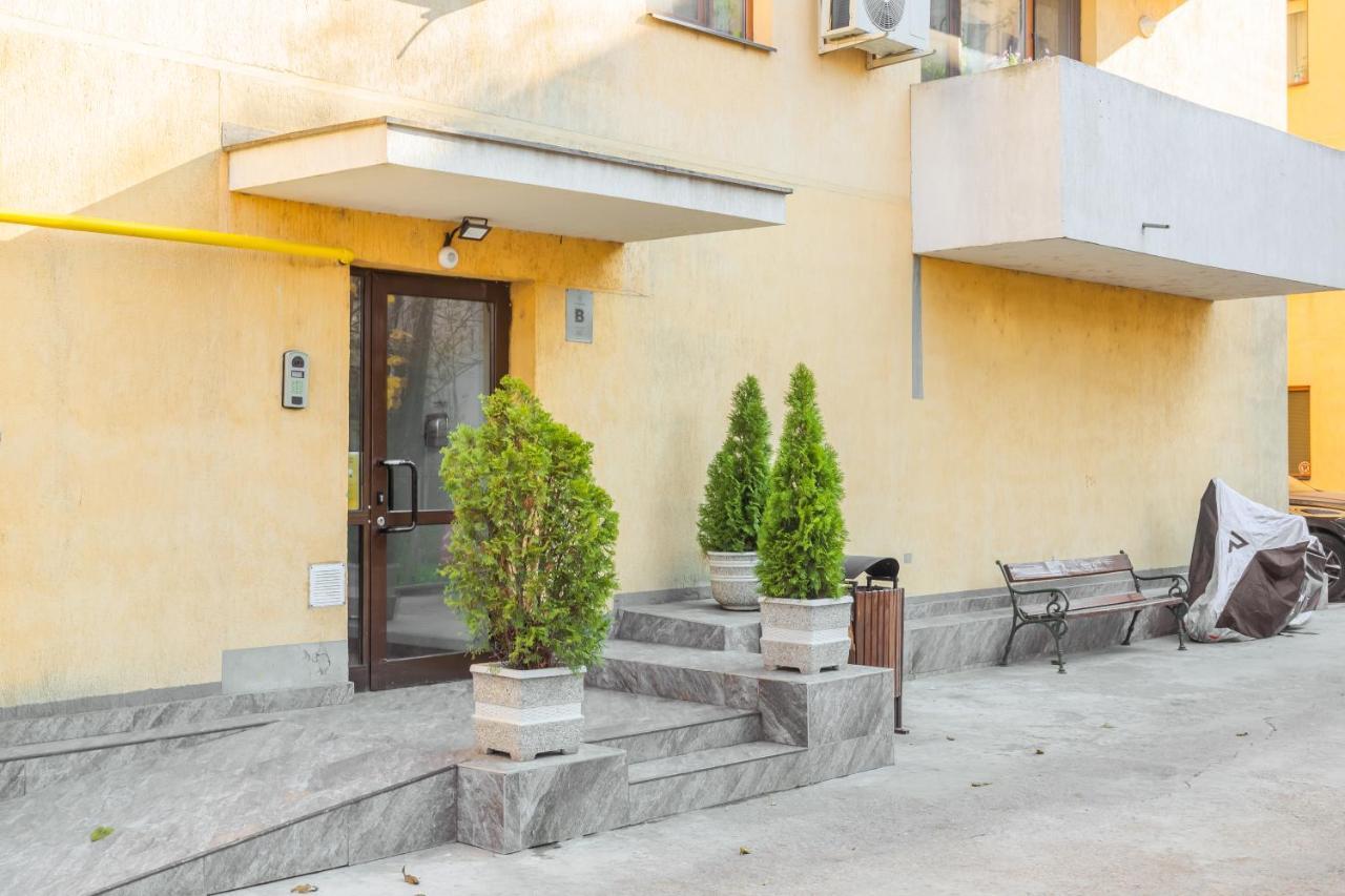 Lovely Apartment With City View Bucharest Luaran gambar