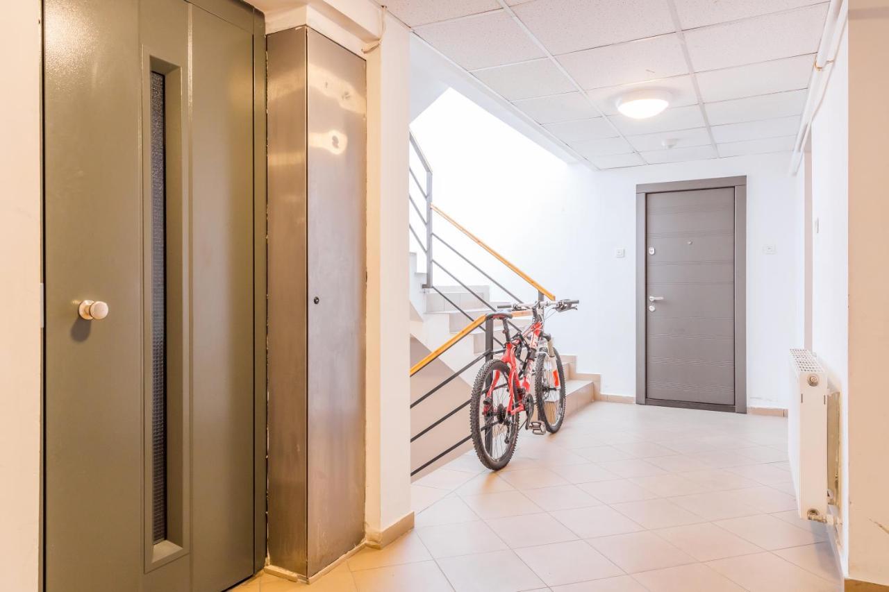 Lovely Apartment With City View Bucharest Luaran gambar